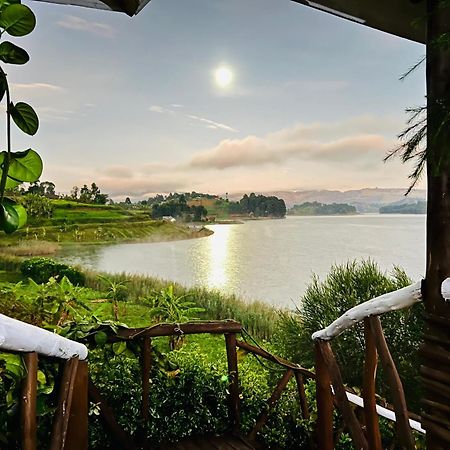 Lake Bunyonyi Rock Resort Kabale Exterior photo